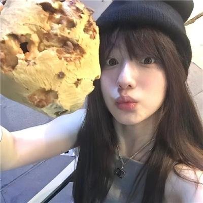 詹姆斯大战未来的自己 封面